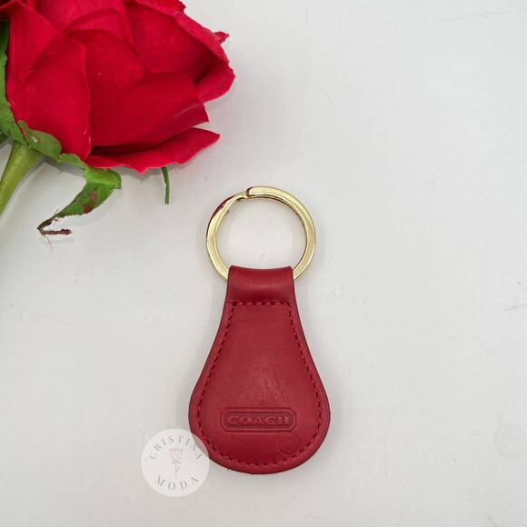 LIKE NEW Vintage Coach Classic Key Fob 7210 Red - Picture 1 of 10